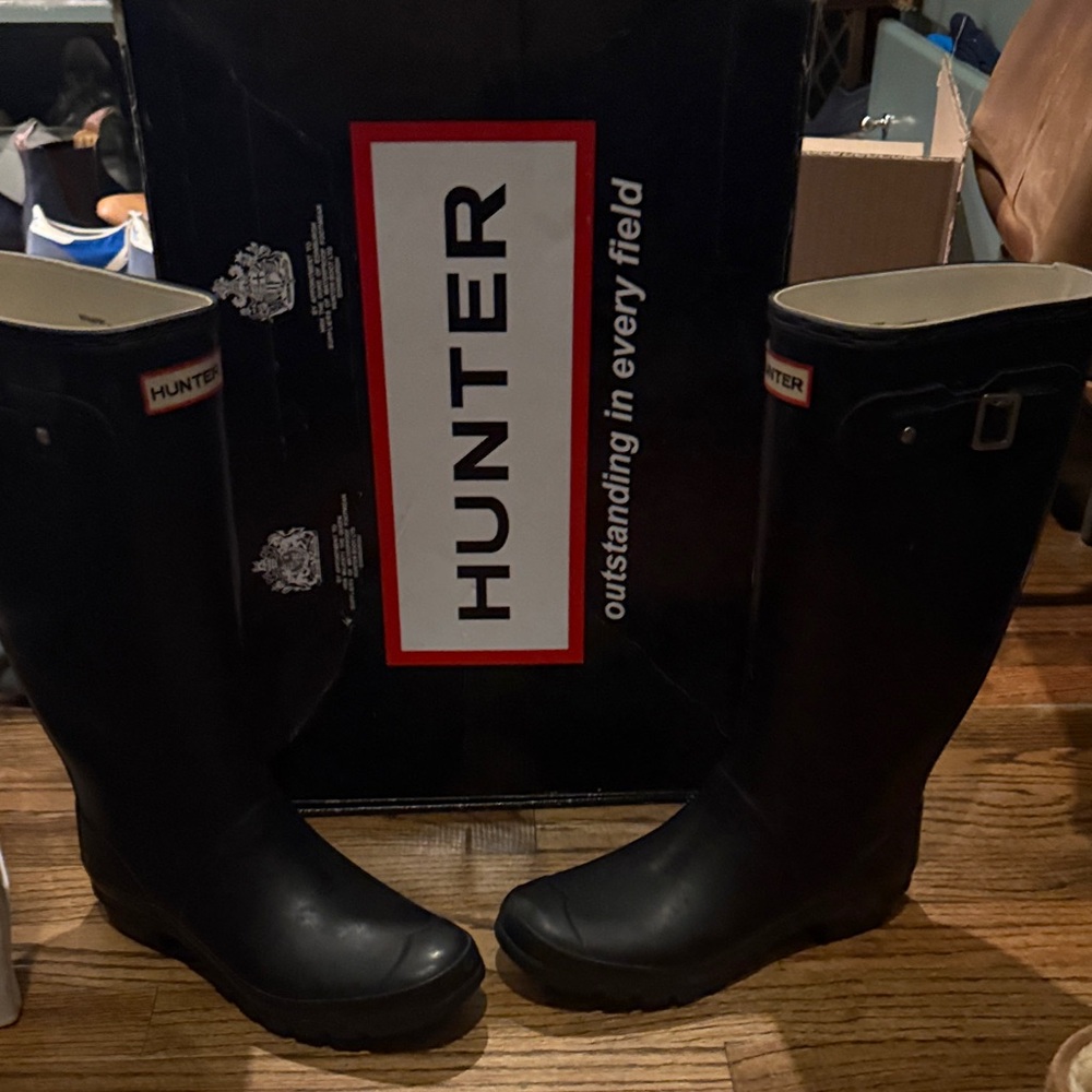 Hunter Classic Black Rain Boots